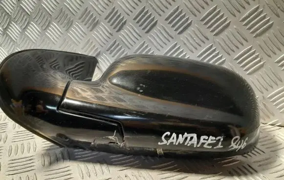 Hyundai Santa Fe Front door electric wing mirror 012147