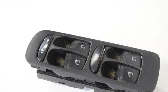 Mercedes-Benz GLA W156 X156 Electric window control switch 7L5959857A