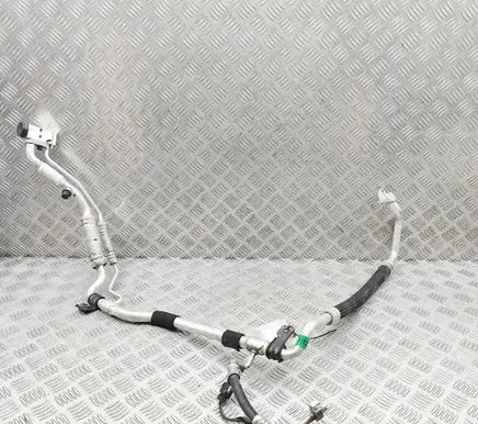 KIA Xceed Air conditioning (A/C) pipe/hose 97775G4650