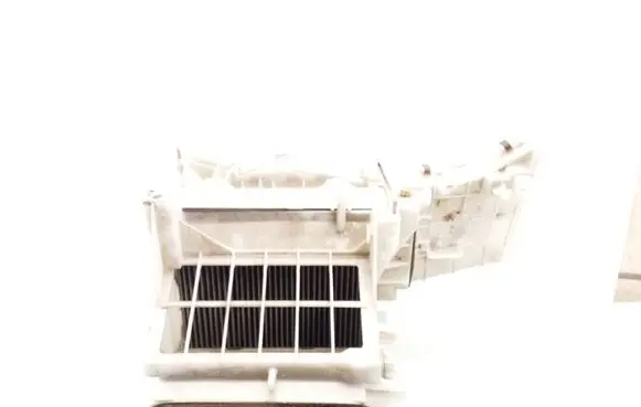 Mitsubishi Pajero Interior heater climate box assembly 4431103712