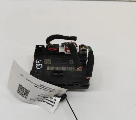 Audi Q8 Door control unit/module 4M1959795J 4M1959795D