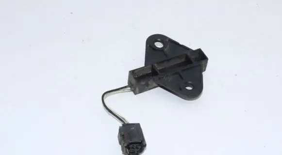 Mitsubishi ASX Aerial antenna amplifier 8637A526