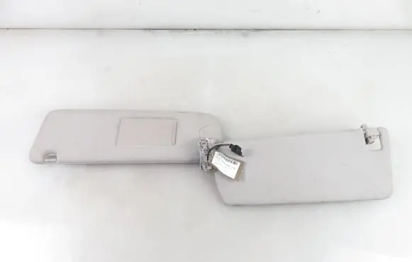 Audi Q7 4L Sun visor clip/hook/bracket 4L0857551B
