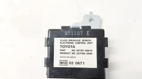 Toyota RAV 4 (XA30) Other control units/modules 2370002690 237000-2690