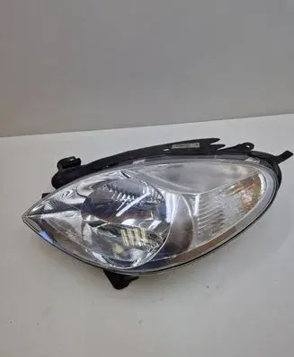 Citroen C3 Picasso Headlight/headlamp 89310175 5211175 620837