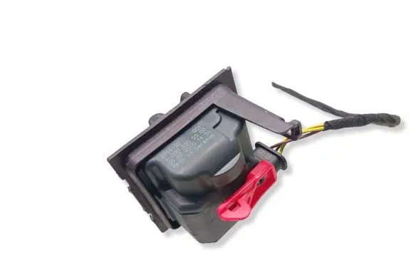 Mercedes-Benz B W246 W242 Fuel tank cap lock motor A0008202303