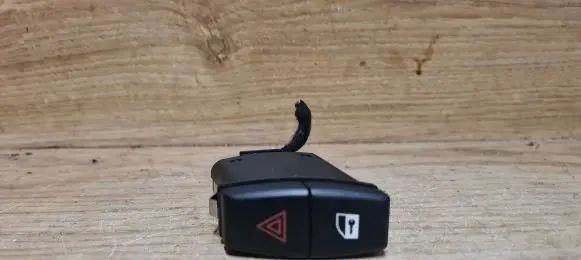 BMW X3 E83 Hazard light switch 6131691950604
