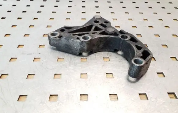 BMW 5 E60 E61 Power steering pump mounting bracket 2247556