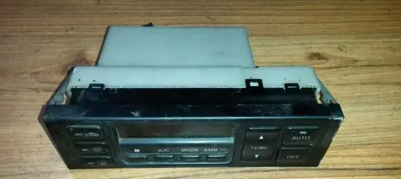 Mazda 626 Climate control unit k19z0ge6r 9f0404