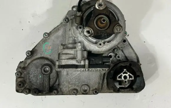 BMW X5 E70 Gearbox transfer box case 7635636 7643758