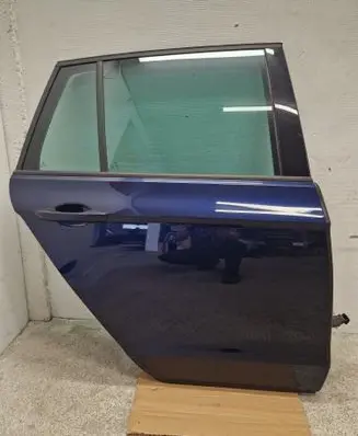 Rear door