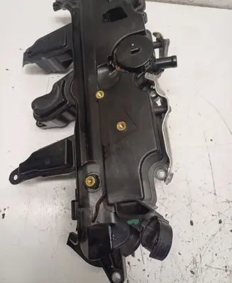 Renault Master III Rocker cam cover 118304798R