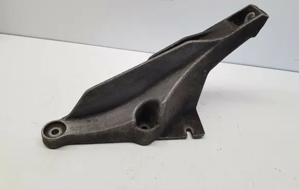 BMW 5 E39 Engine mounting bracket 1092425