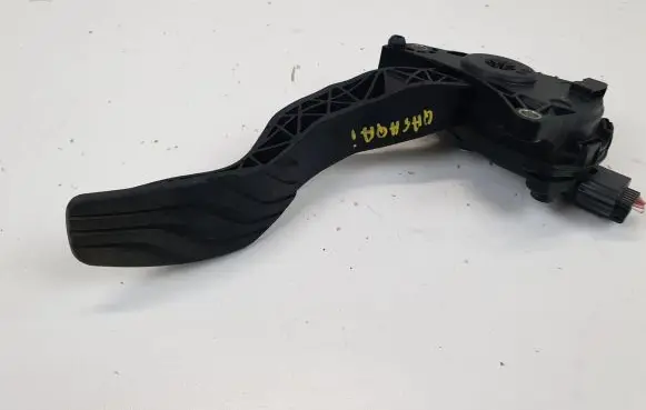 Nissan Qashqai Accelerator throttle pedal 6PV009978 180024BG0B