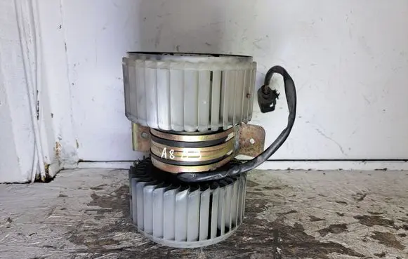 Audi A8 S8 D3 4E Heater fan/blower 0130111047