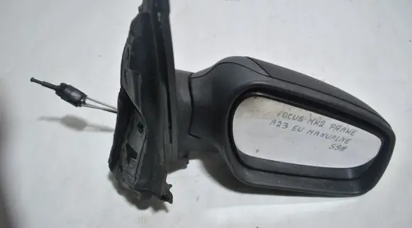 Ford Focus Manual wing mirror 