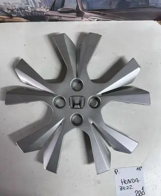 Honda Jazz IV GR R15 wheel hub/cap/trim 