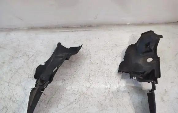 BMW X3 E83 Other engine bay part 3416420