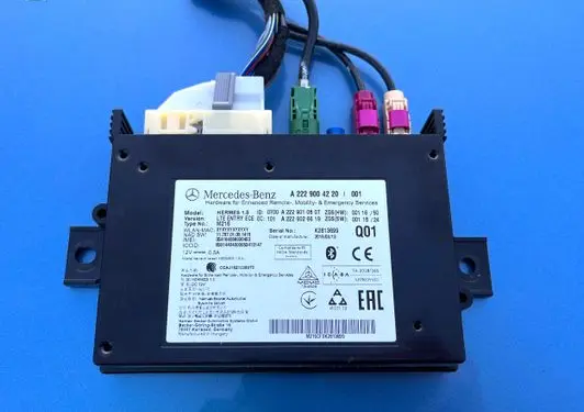 Mercedes-Benz GLA W156 X156 Bluetooth control unit module A2229004220 A2229004220001