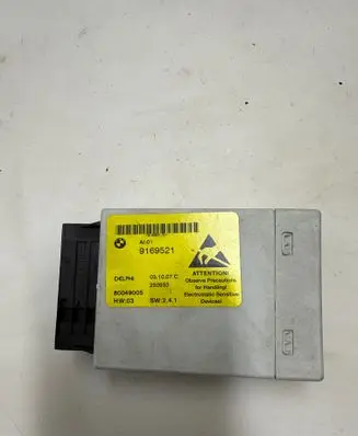 BMW 5 E60 E61 Central console control unit 9169521 80049005 250933