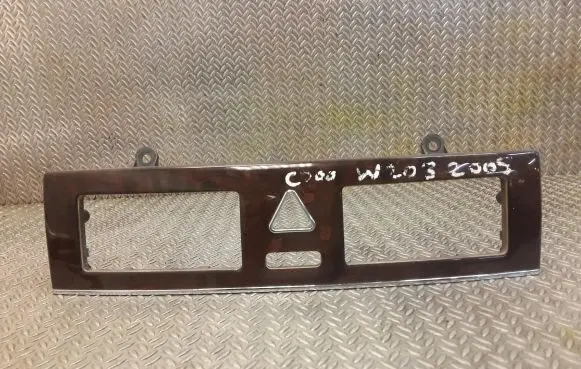Mercedes-Benz C W203 Other center console (tunnel) element 2036804082 A2036804082