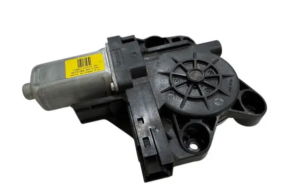 Volvo V70 Front door window regulator motor WR12290 110831 970714102