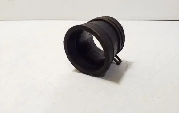 Volkswagen Golf III Intercooler hose/pipe 1H0145834E
