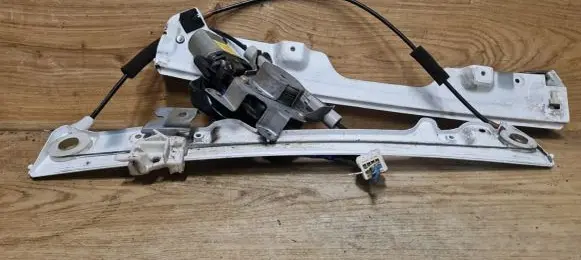 Nissan Murano Z50 Front door window regulator with motor 0176034B