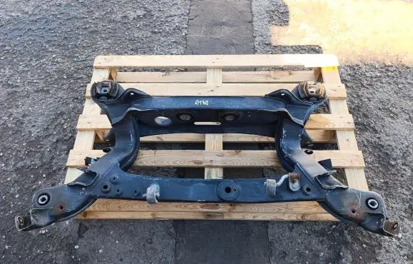 Mercedes-Benz SLK R172 Rear axle beam 