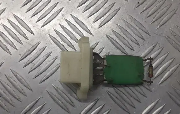 Ford Focus Heater blower fan relay 