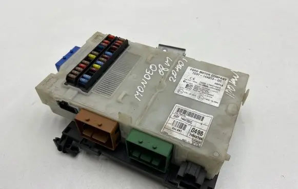 Ford Mondeo MK IV Fuse module 7G9T14A073DC 3659AF01125TP