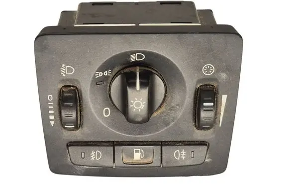 Volvo V50 Light module LCM 30739300 19206 07W19T