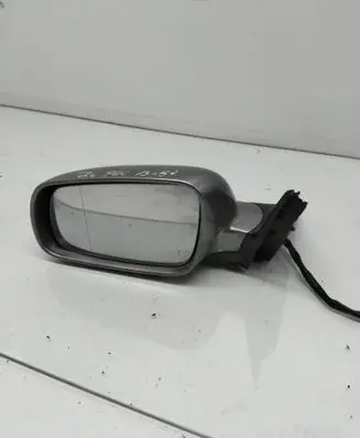 Volkswagen PASSAT B5.5 Front door electric wing mirror E1020479