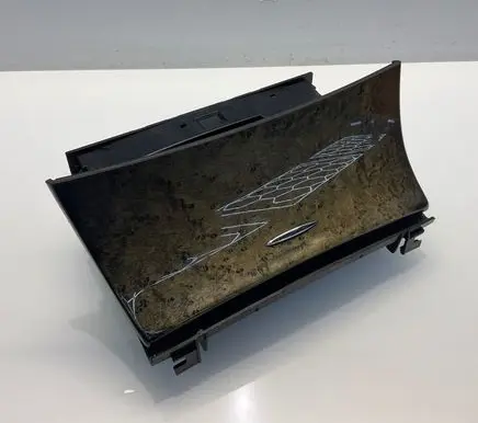 Mercedes-Benz E W211 Ashtray (front) A2116800650 2116800650