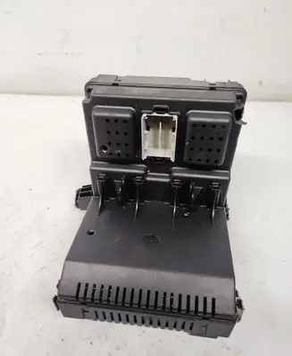 Volvo S60 Fuse module 30786578