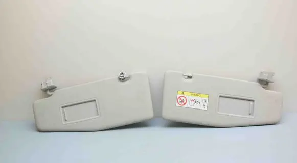 Sun visor