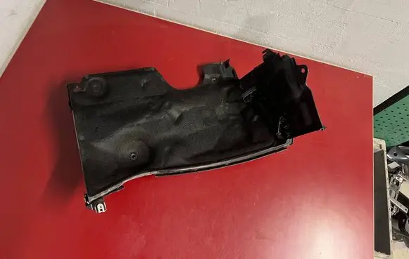 BMW X1 U11 Other engine bay part 9625433 51719625433