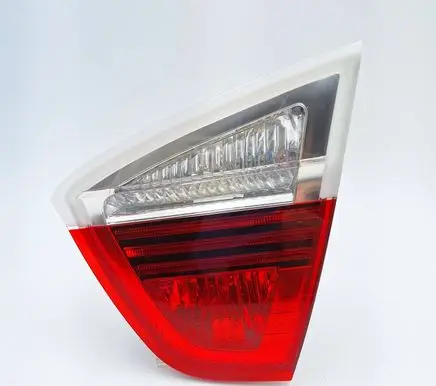 BMW 3 E90 E91 Tailgate rear/tail lights 6937460 63216937460