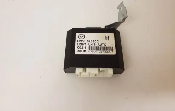 Mazda CX-7 Light module LCM E22767890C K0216 09L01