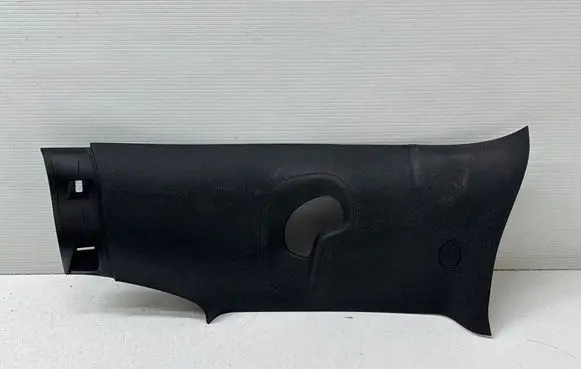Ram 1500 (C) pillar trim 5110133 61868W 6BN36TRMAB