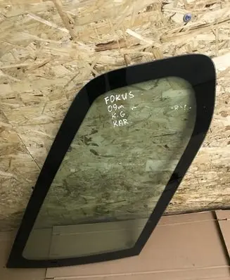 Ford Focus Rear side window 43R001108