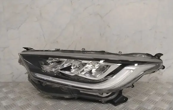 Toyota Yaris XP210 Headlight/headlamp 81150K0080