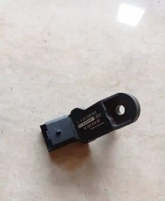 Citroen C4 I Air pressure sensor 0261230043