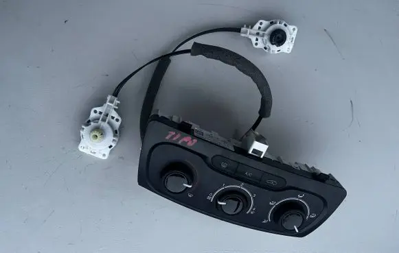 Fiat Tipo Climate control unit 735643606 00075247 TB3871428000010
