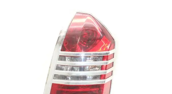 Chrysler 300 - 300C Rear/tail lights