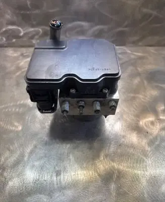 Mazda 6 ABS Pump 116040-59040 gddm-437a0