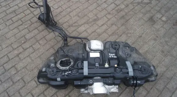 Mercedes-Benz C W205 Fuel tank A2054707901