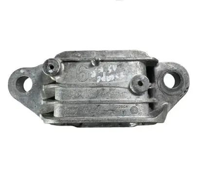 Ford Escape IV Engine mounting bracket LX617M121UA
