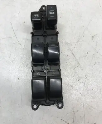 Toyota Avensis Verso Electric window control switch 8404044020