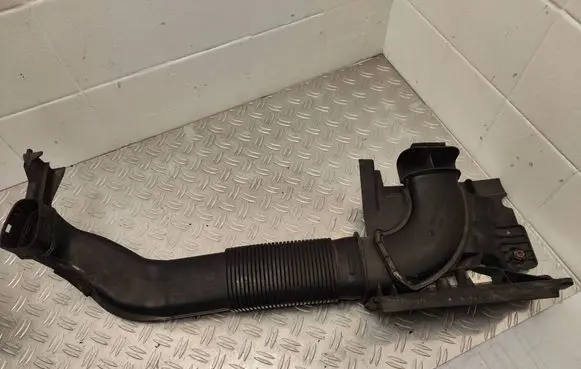 Ford S-MAX Air intake duct part AG919E635AC 1061976S01